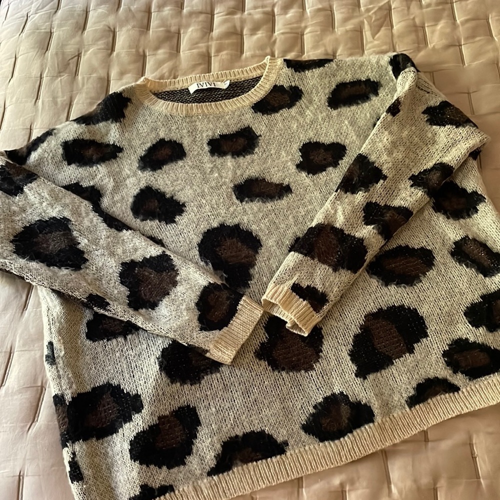 Ivivi animal print sweater size TU (talle unique) one size